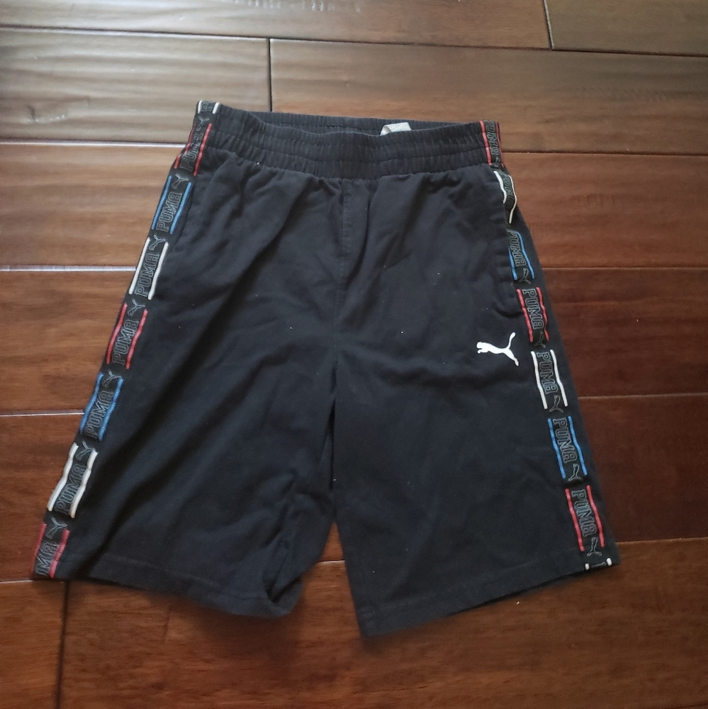 Boys Black Pre-owned Puma Shorts